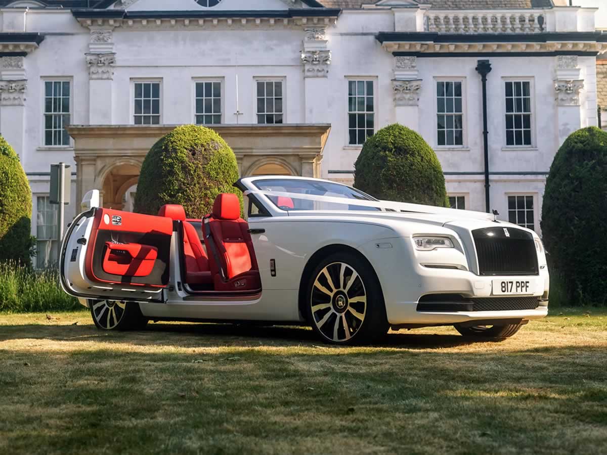 Rolls-Royce Dawn convertible