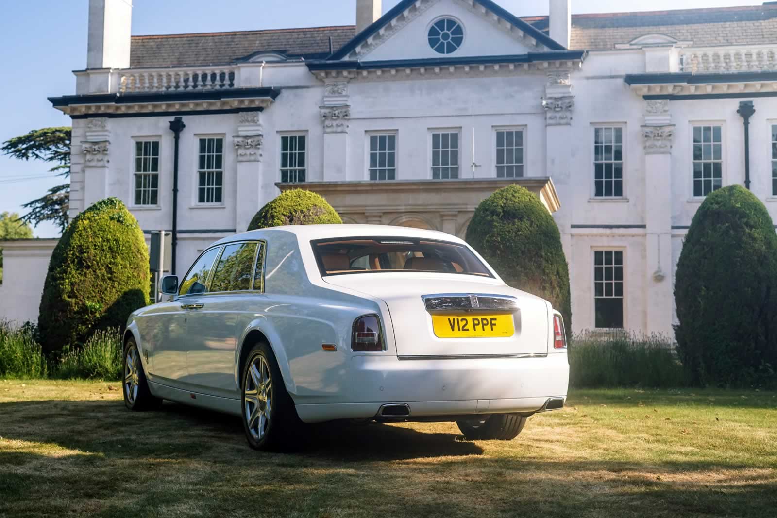Rolls-Royce Phantom VII Series 2 EWB rear view