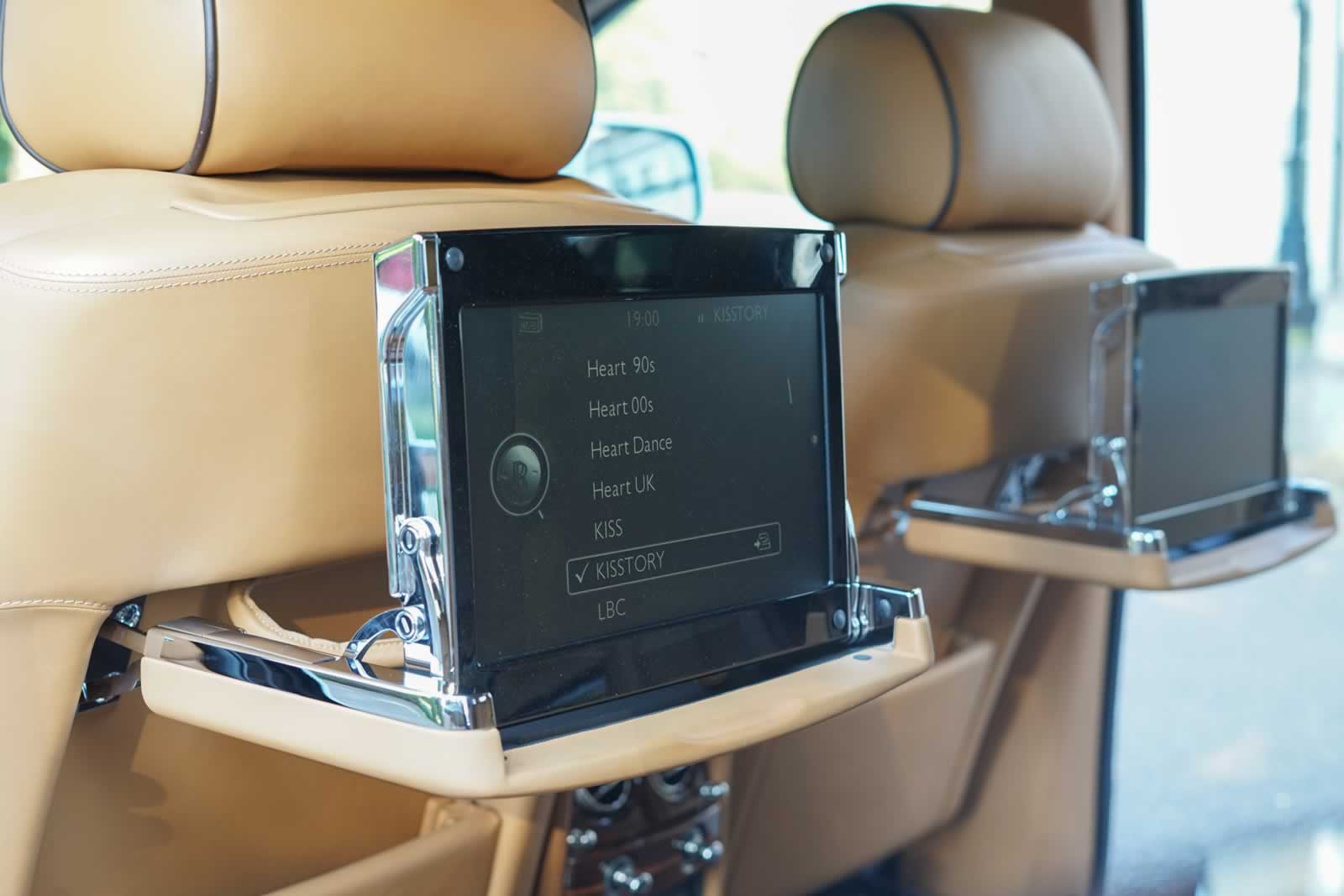 Rolls-Royce Phantom VII Series 2 EWB rear interior theatre enfotainmentinterior