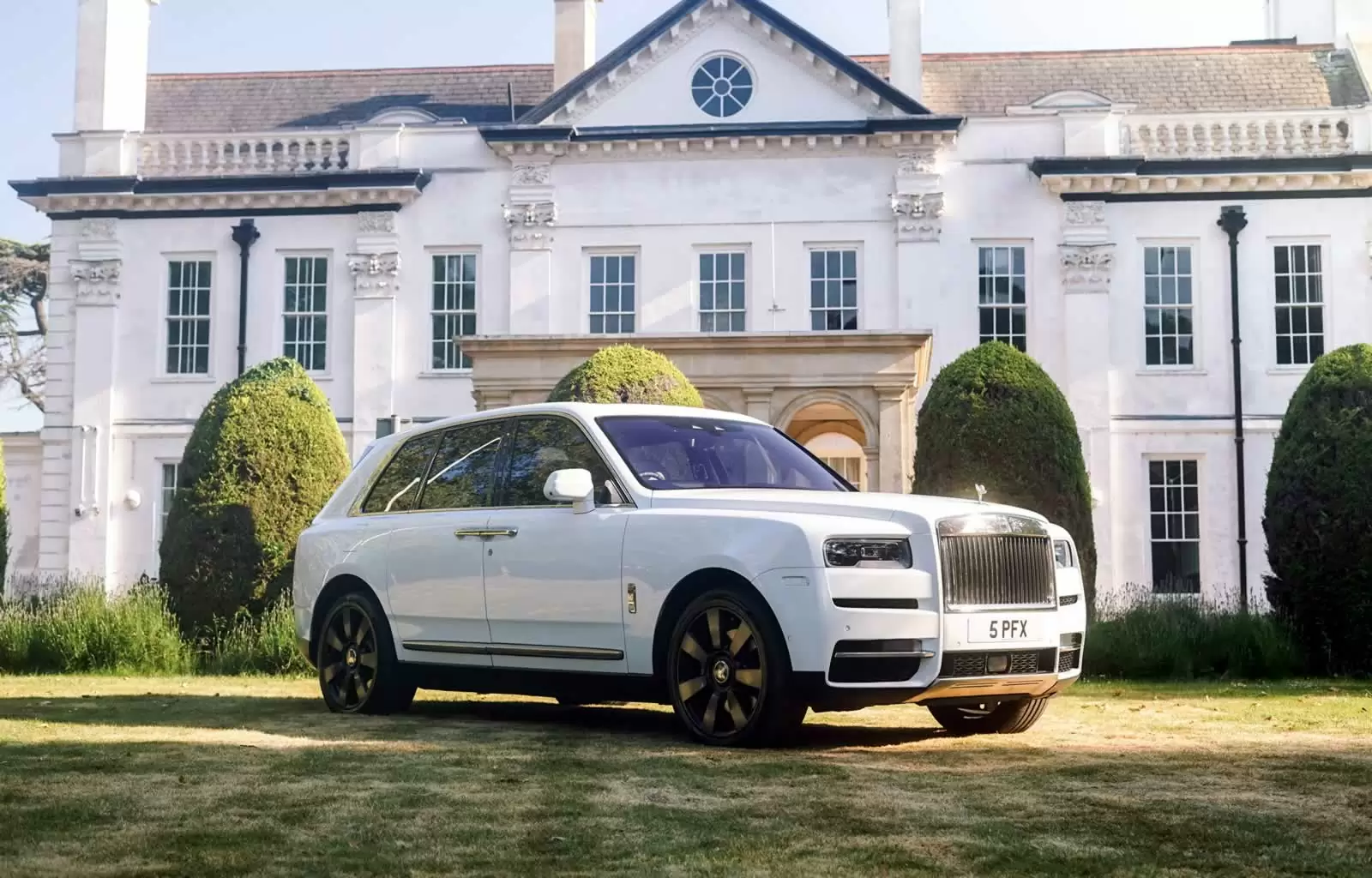 White Rolls Royce Cullinan Hire From Precision Group London White Rolls Royce Cullinan Hire From Precision Group London